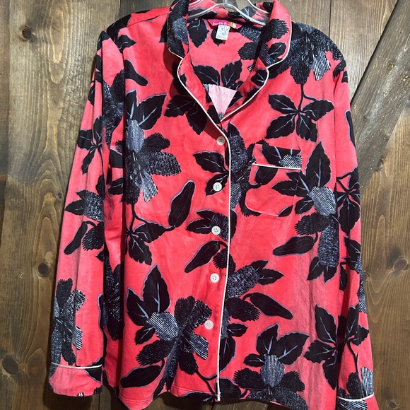 Super Soft Pajama Set, size L, smoke free home - Picture 5 of 6